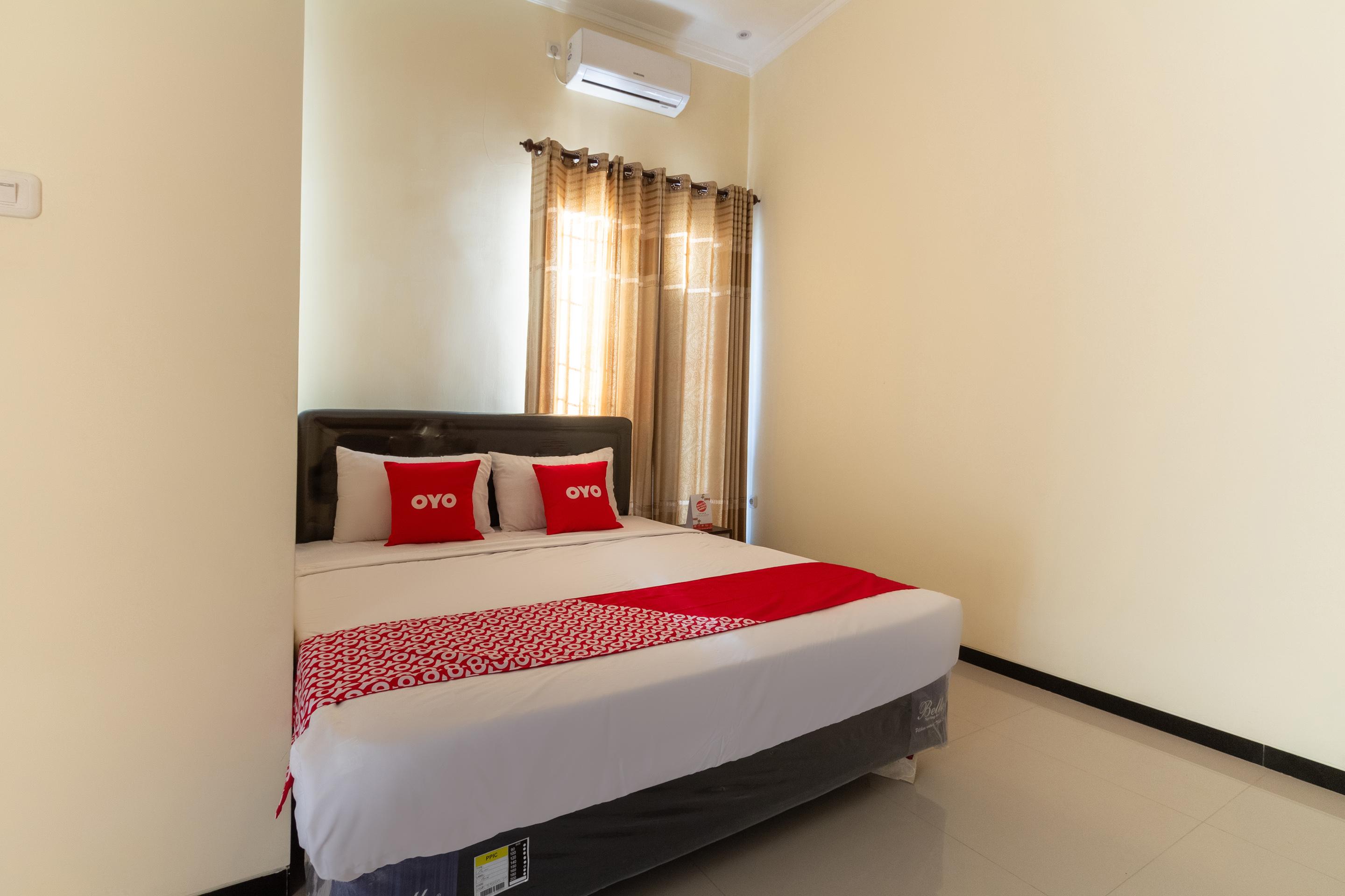 Hotel Vaccinated Staff - Oyo 3763 Oq Syariah